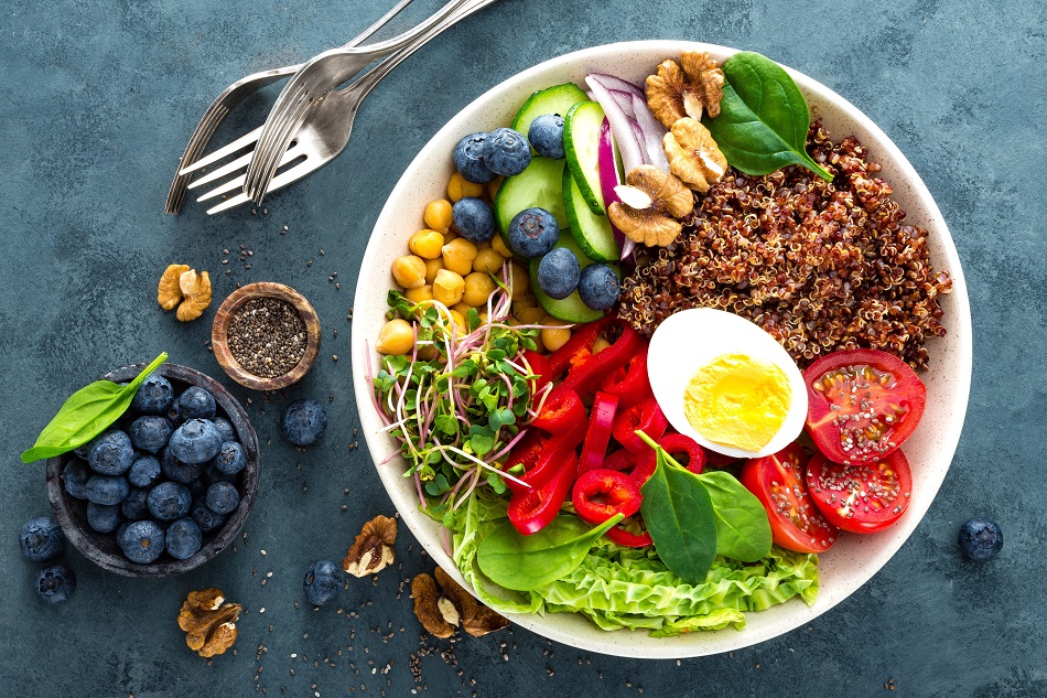 Healthy salads and vinaigrettes
