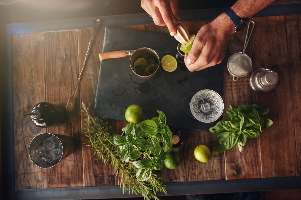 >Mixology Class